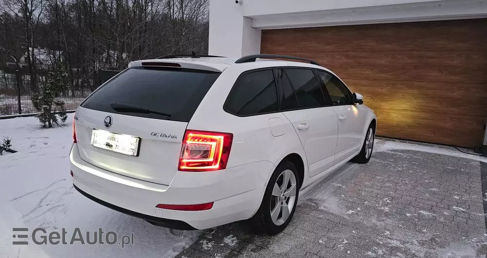 SKODA Octavia 2.0 TDI (Green tec) DSG L&K