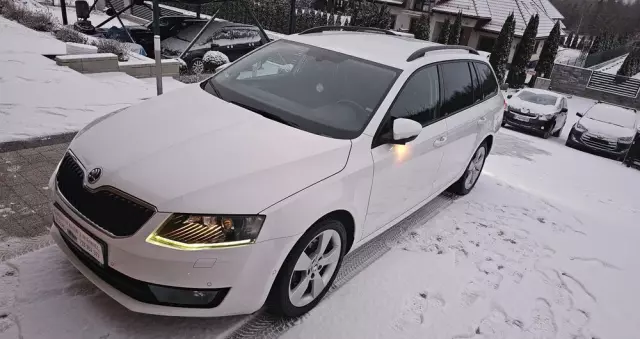 SKODA Octavia 2.0 TDI (Green tec) DSG L&K