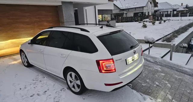 SKODA Octavia 2.0 TDI (Green tec) DSG L&K