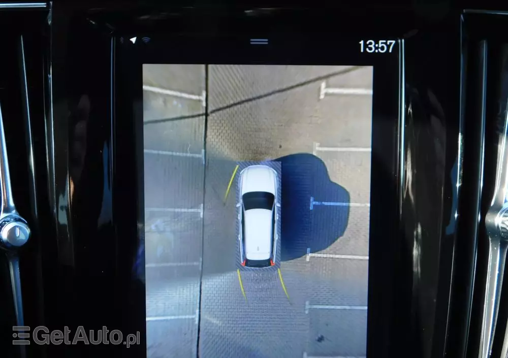 VOLVO V90 T5 Momentum