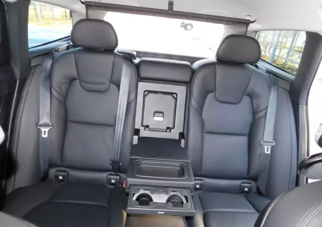 VOLVO V90 T5 Momentum