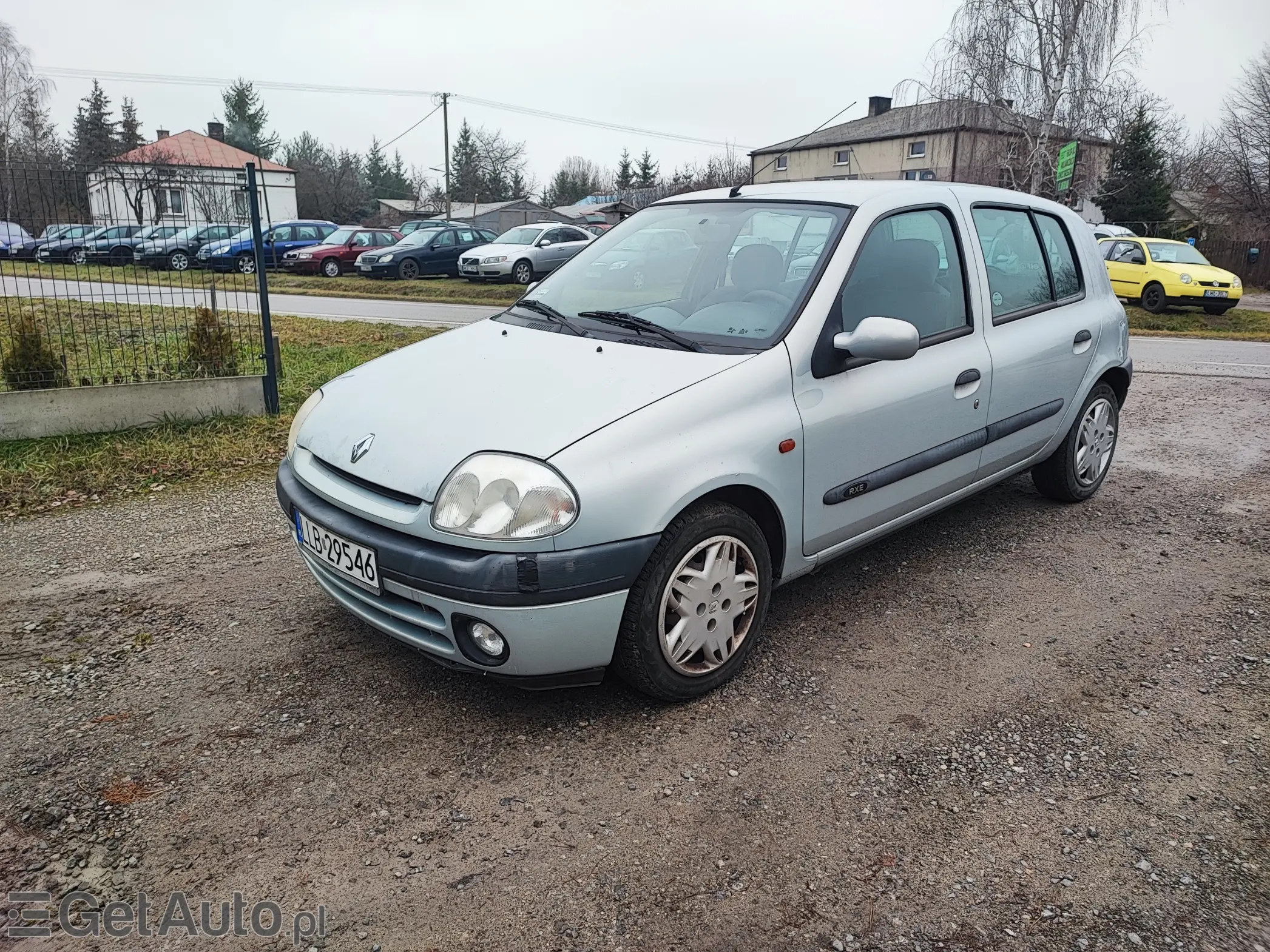 RENAULT Clio 