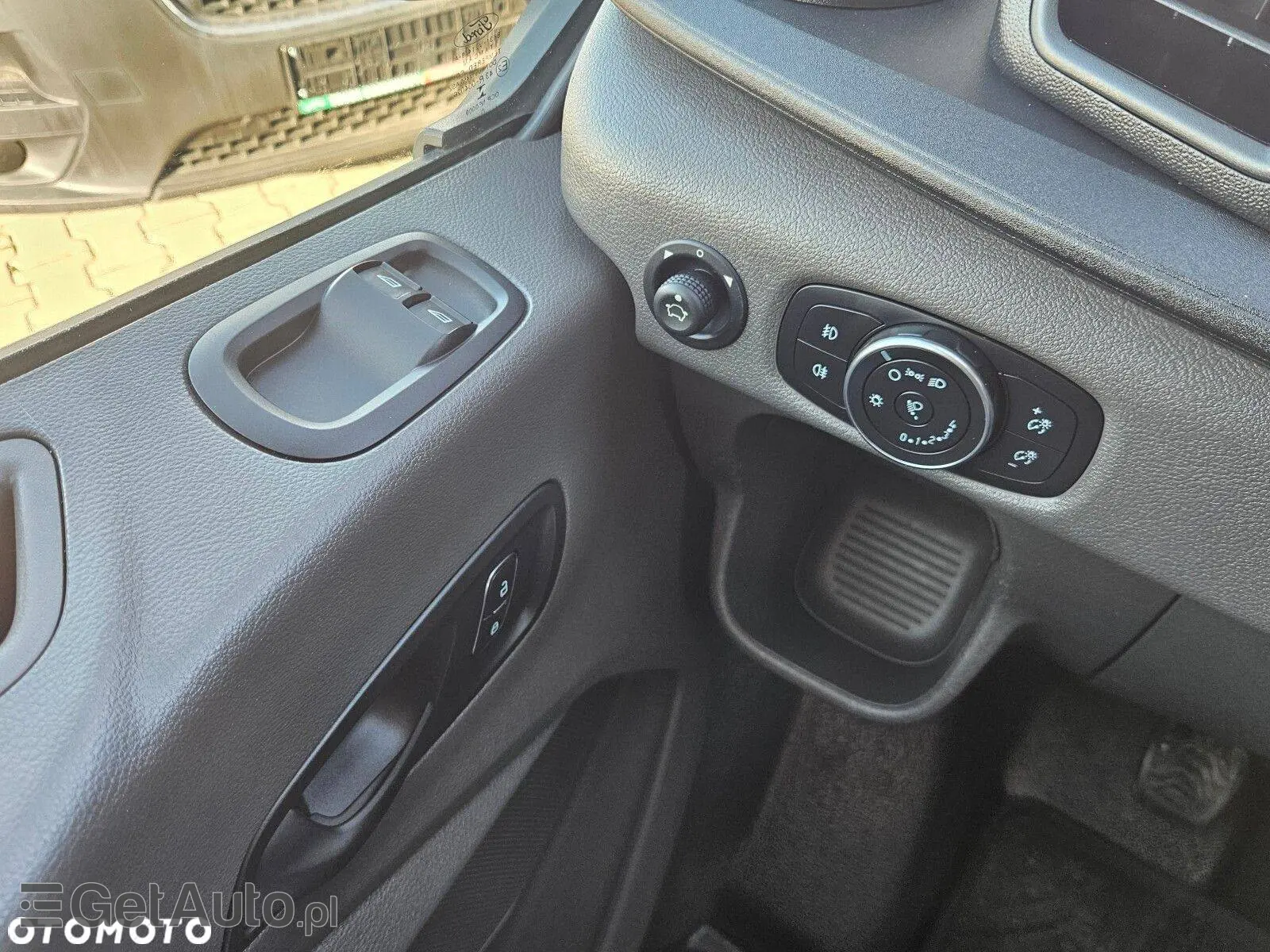 FORD Transit L4H3 Limited