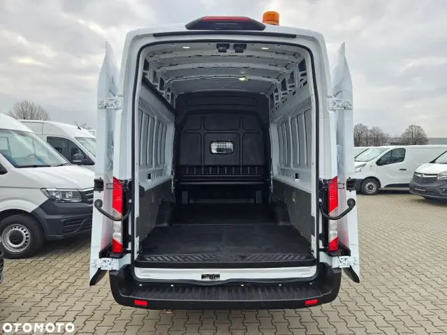 FORD Transit L4H3 Limited