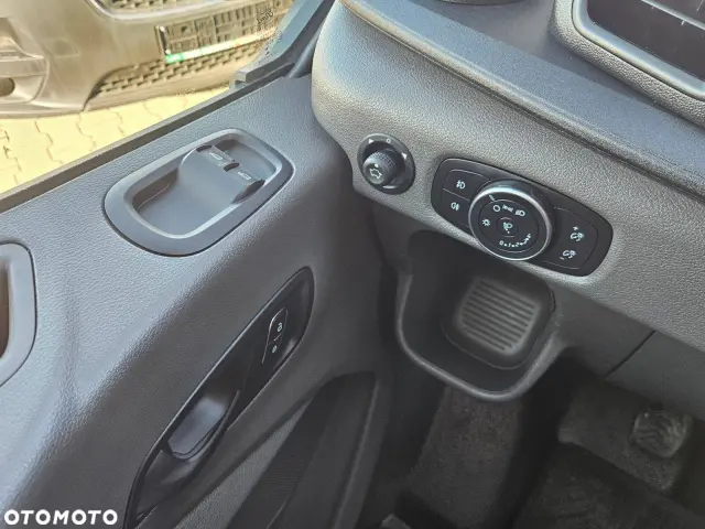 FORD Transit L4H3 Limited