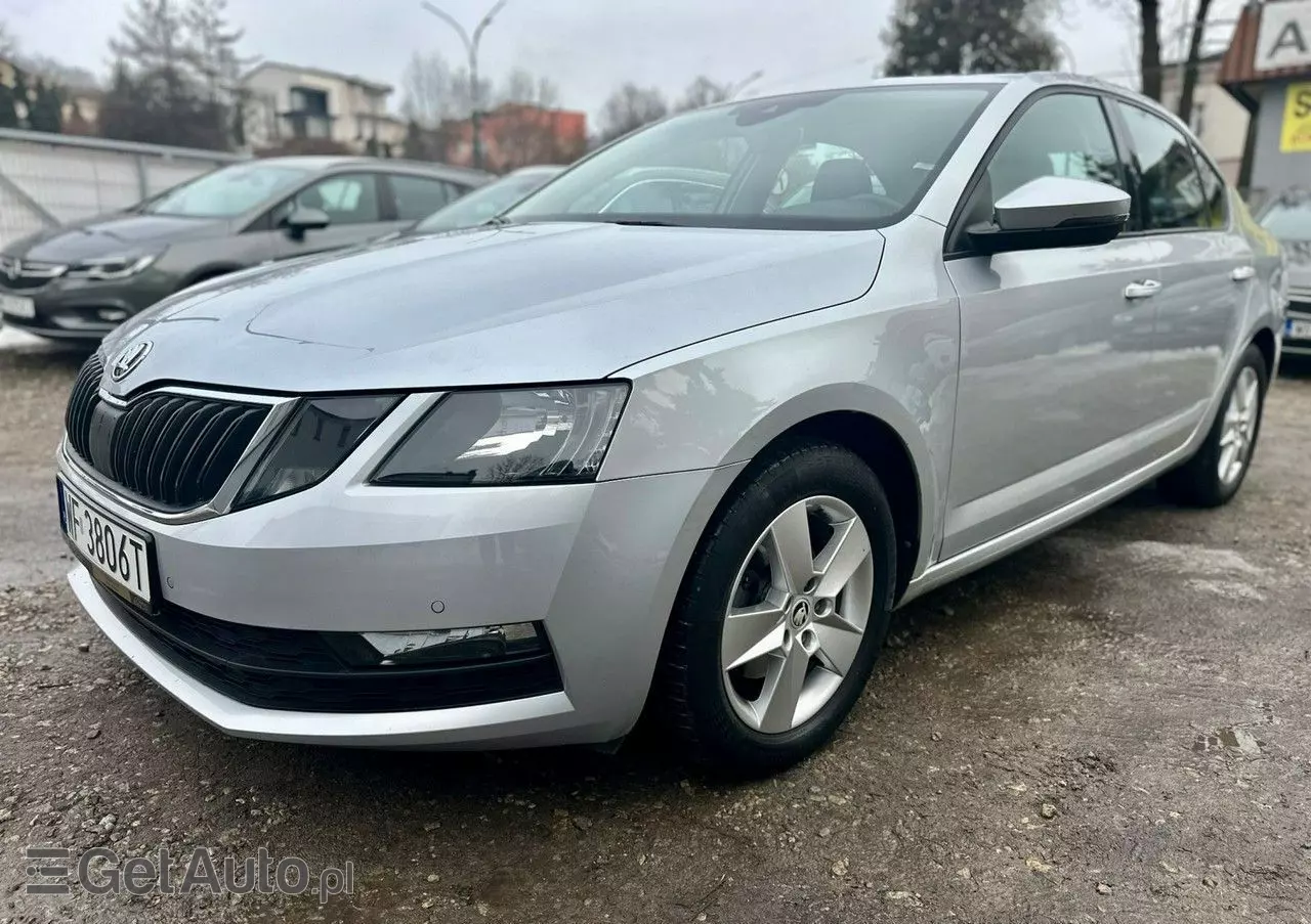 SKODA Octavia 1.0 TSI Ambition