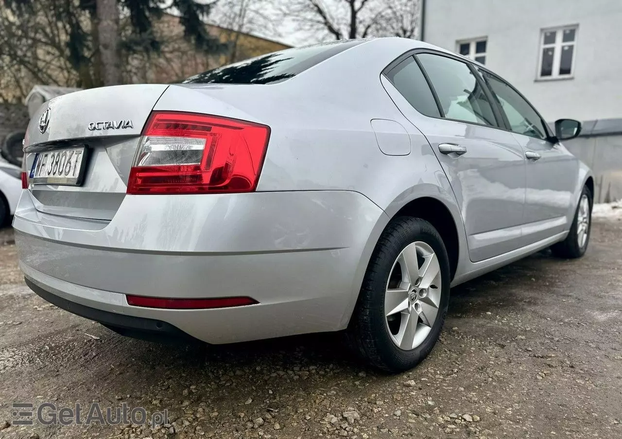 SKODA Octavia 1.0 TSI Ambition