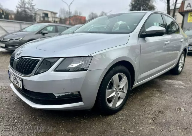 SKODA Octavia 1.0 TSI Ambition