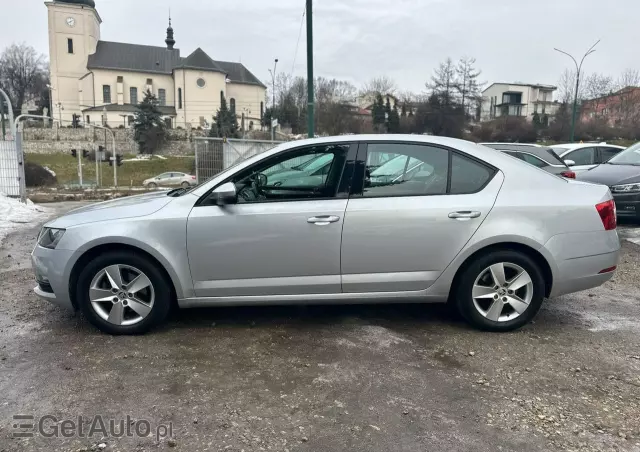 SKODA Octavia 1.0 TSI Ambition