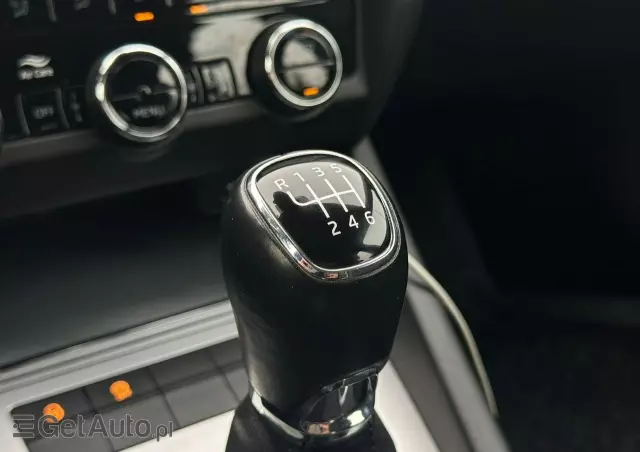 SKODA Octavia 1.0 TSI Ambition