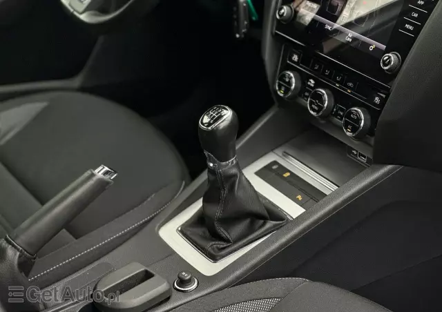 SKODA Octavia 1.0 TSI Ambition
