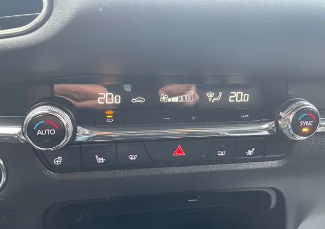 MAZDA CX-30 SKYACTIV-X 2.0 M-Hybrid SELECTION