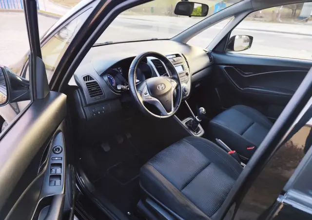 HYUNDAI Ix20 1.4 Trend