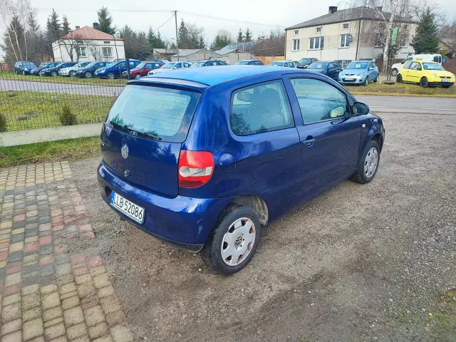 VOLKSWAGEN Fox Basis