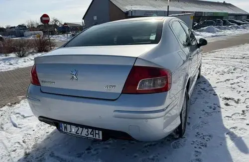 PEUGEOT 407 