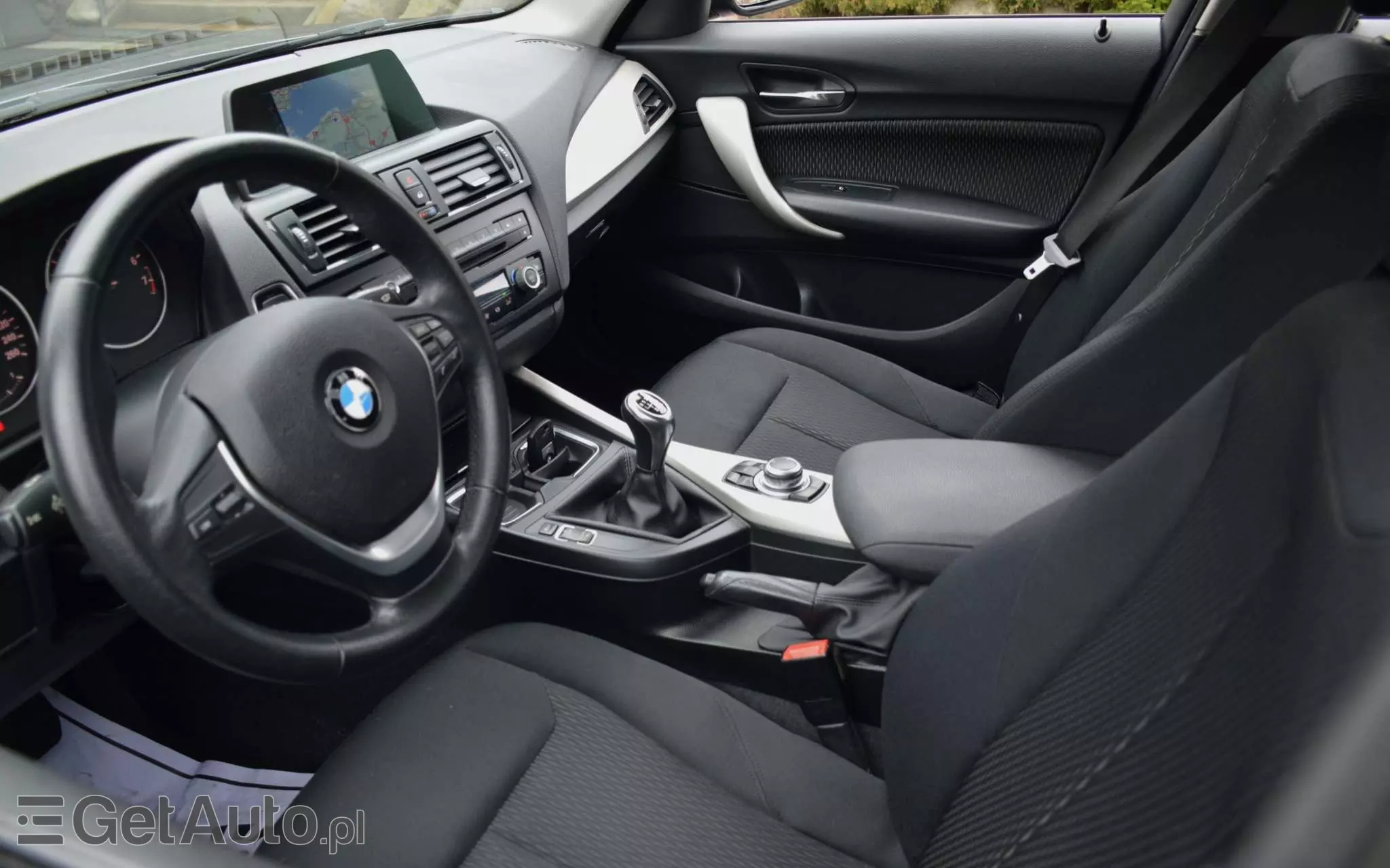 BMW Seria 1 116i Sport Line