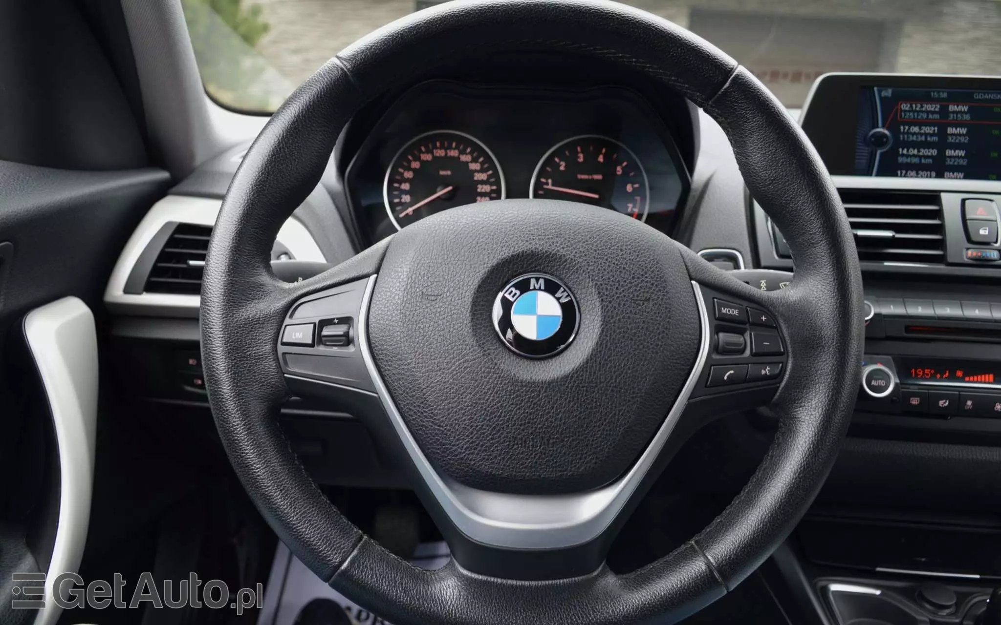 BMW Seria 1 116i Sport Line