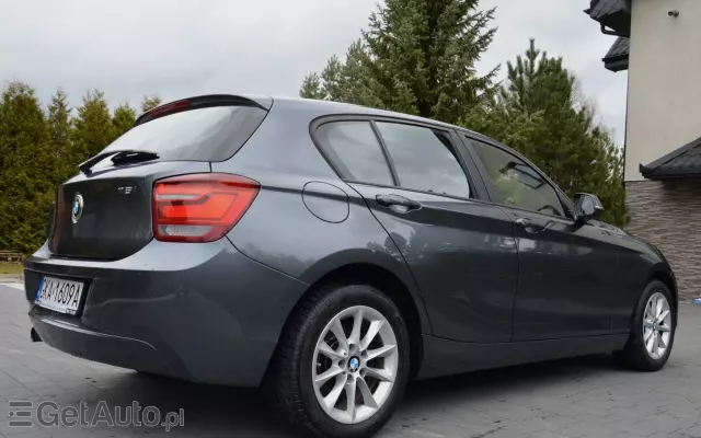 BMW Seria 1 116i Sport Line