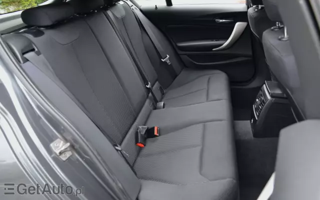 BMW Seria 1 116i Sport Line