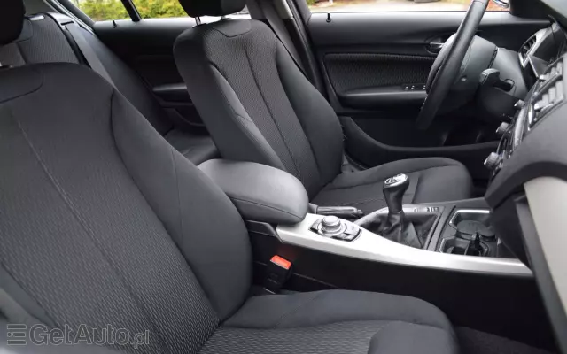 BMW Seria 1 116i Sport Line