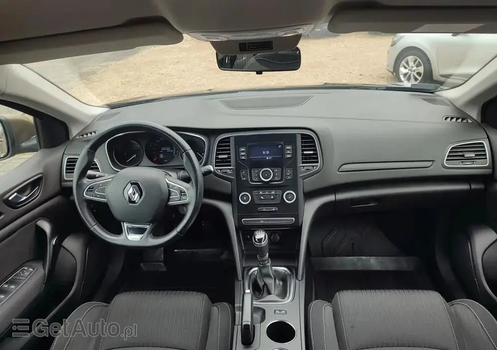 RENAULT Megane 1.6 SCe Zen