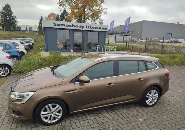 RENAULT Megane 1.6 SCe Zen