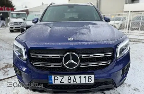 MERCEDES-BENZ GLB 