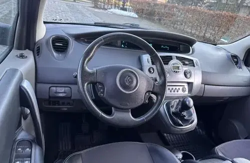 RENAULT Scenic 