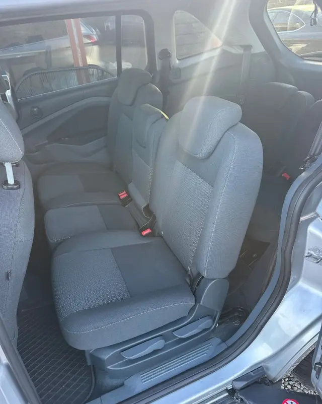 FORD Grand C-MAX 1.6 TDCi Start-Stop-System Ambiente