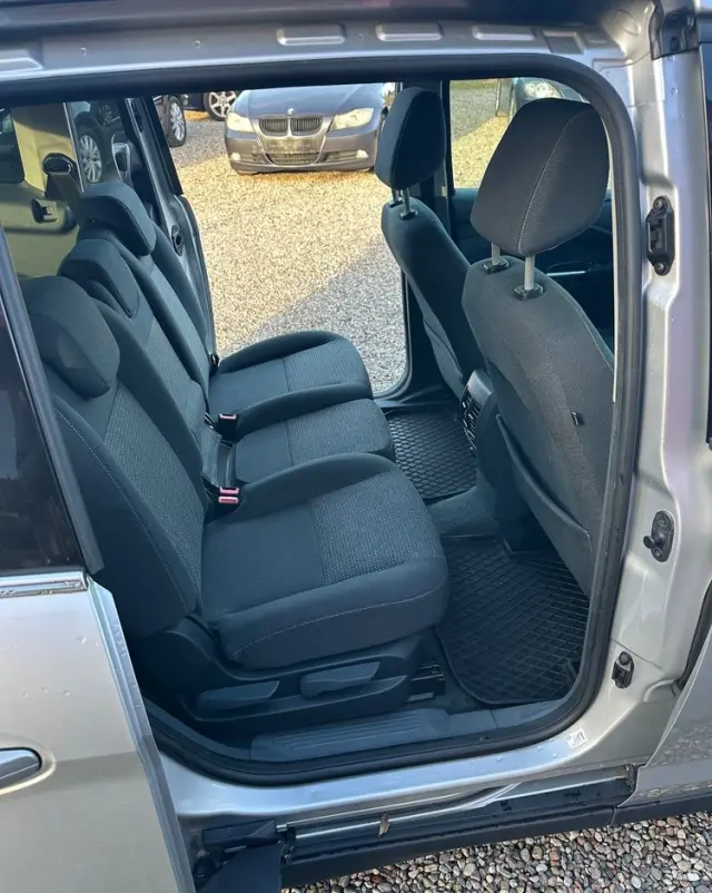 FORD Grand C-MAX 1.6 TDCi Start-Stop-System Ambiente