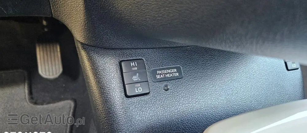 TOYOTA Prius Hybrid