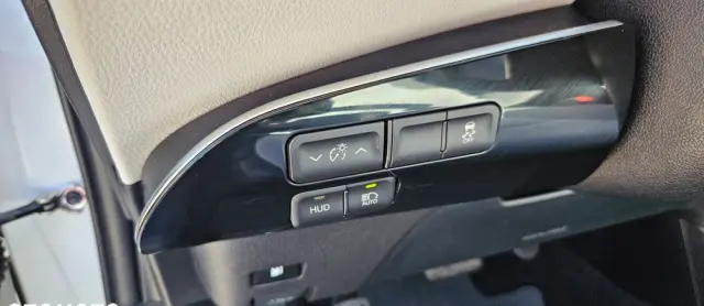 TOYOTA Prius Hybrid