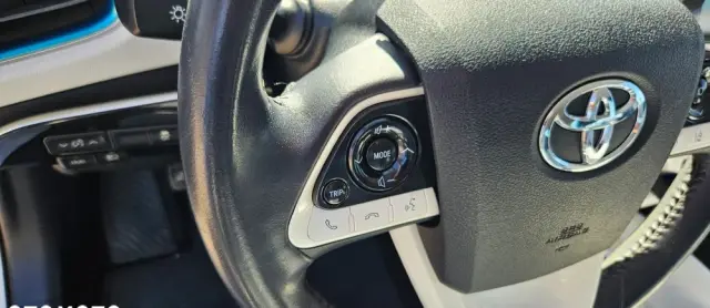 TOYOTA Prius Hybrid