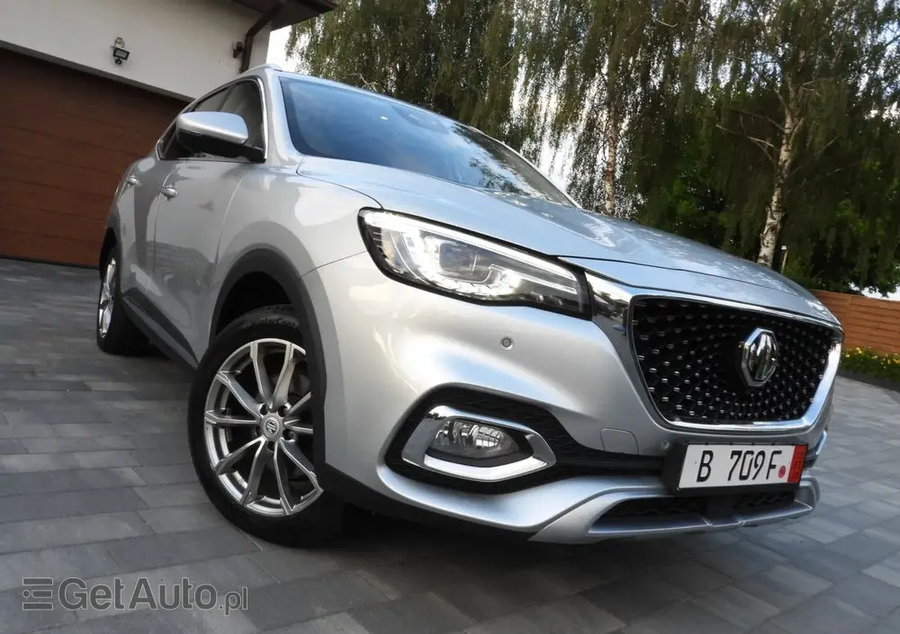 MG HS PHEV Luxury