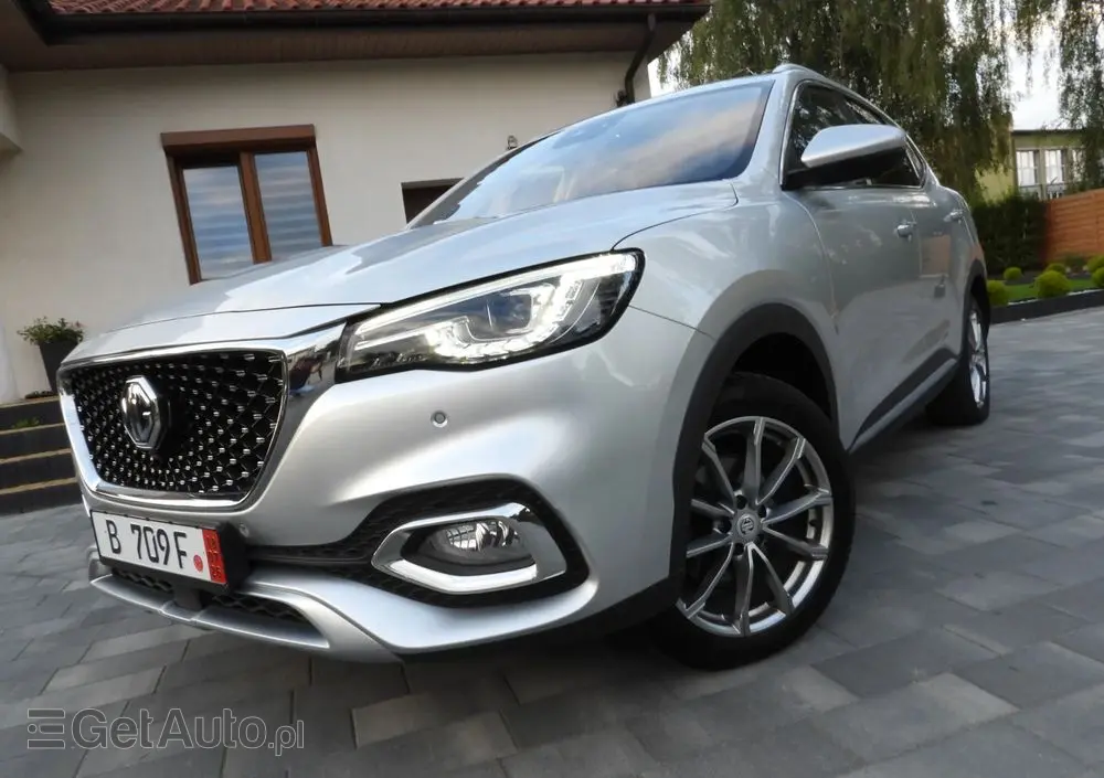 MG HS PHEV Luxury