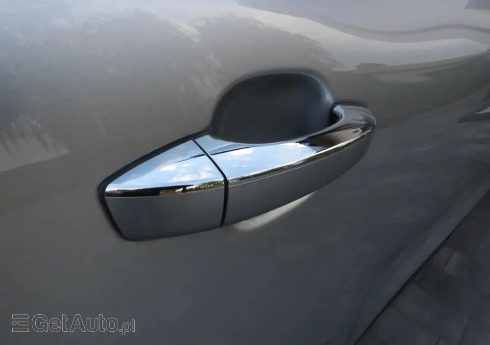 MG HS PHEV Luxury