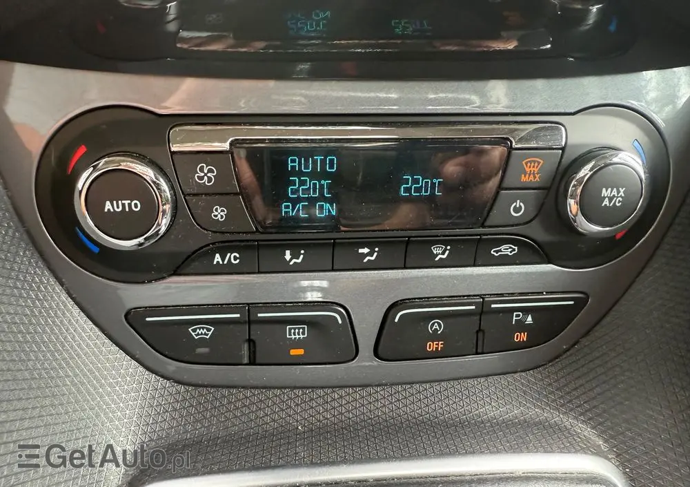 FORD Tourneo Connect 1.0 EcoBoost Start-Stop Titanium