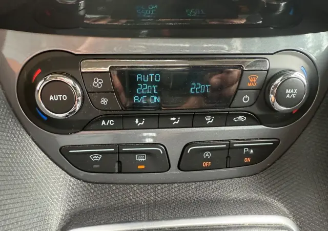 FORD Tourneo Connect 1.0 EcoBoost Start-Stop Titanium