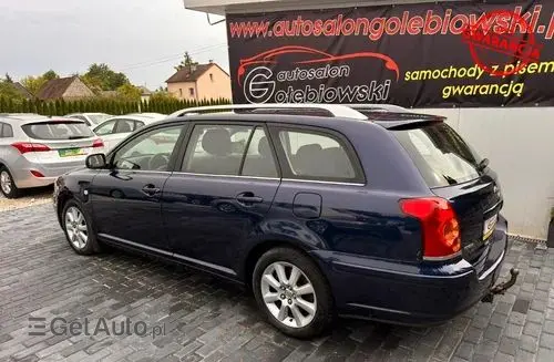 TOYOTA Avensis 