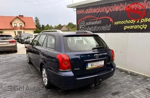 TOYOTA Avensis 