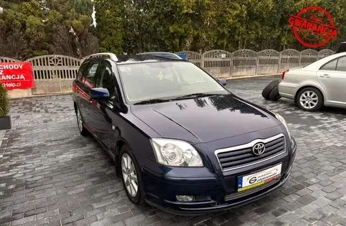 TOYOTA Avensis 