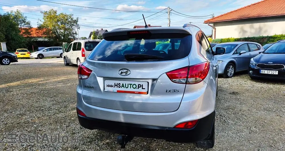 HYUNDAI Ix35 Blue 1.6 2WD Finale Gold