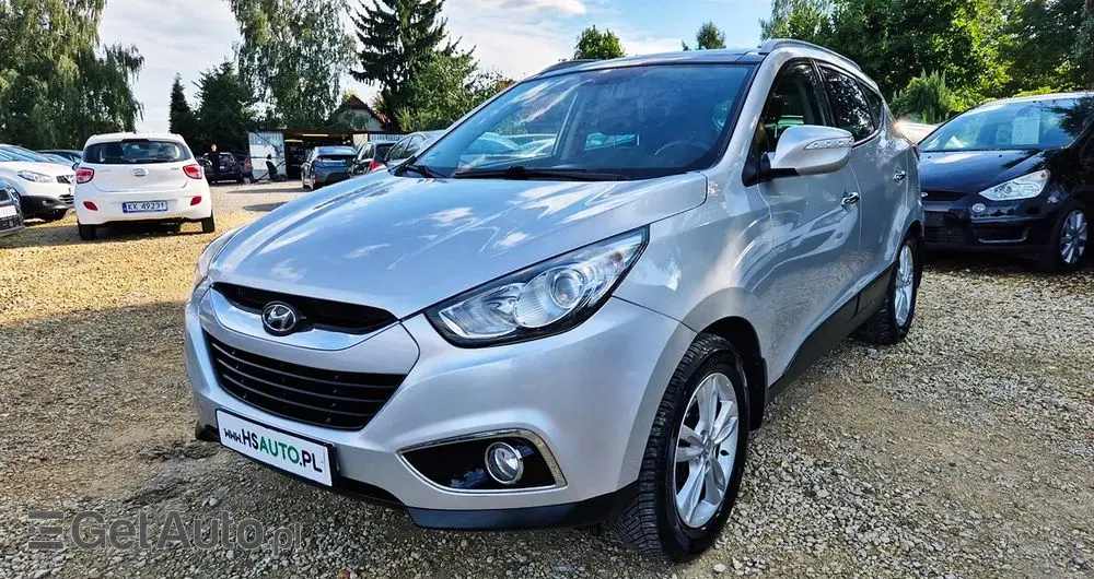 HYUNDAI Ix35 Blue 1.6 2WD Finale Gold
