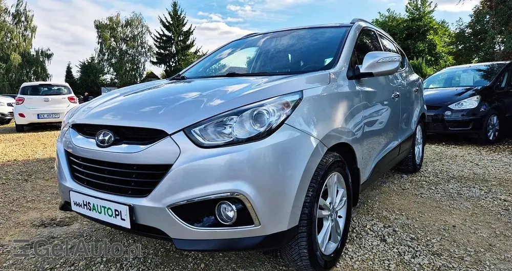 HYUNDAI Ix35 Blue 1.6 2WD Finale Gold