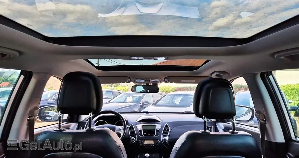 HYUNDAI Ix35 Blue 1.6 2WD Finale Gold