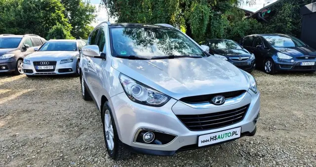 HYUNDAI Ix35 Blue 1.6 2WD Finale Gold
