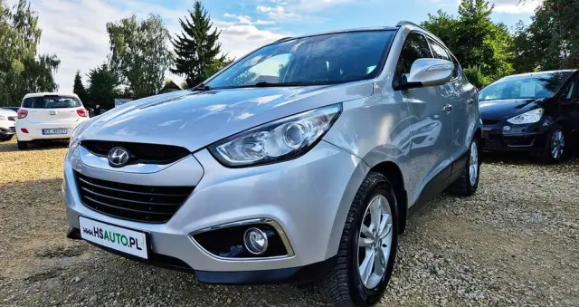 HYUNDAI Ix35 Blue 1.6 2WD Finale Gold