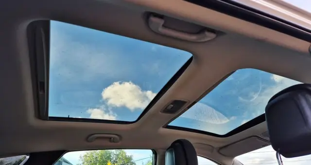 HYUNDAI Ix35 Blue 1.6 2WD Finale Gold