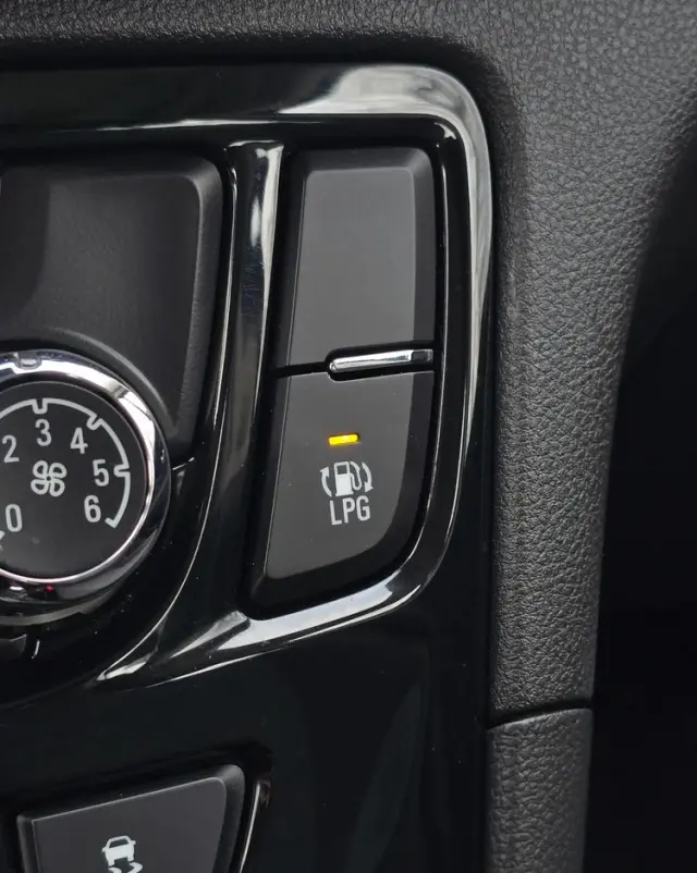 OPEL Mokka 1.4 T Cosmo S&S EU6