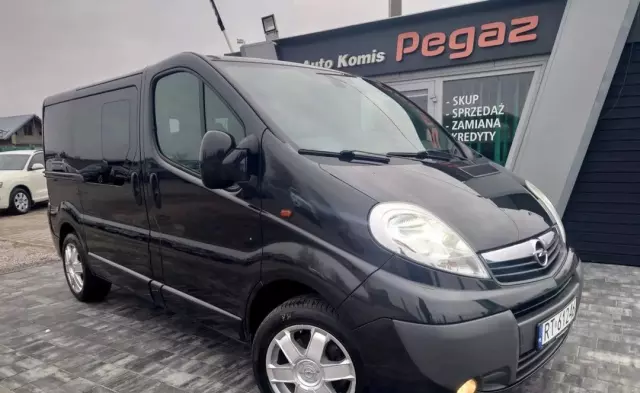 OPEL Vivaro 